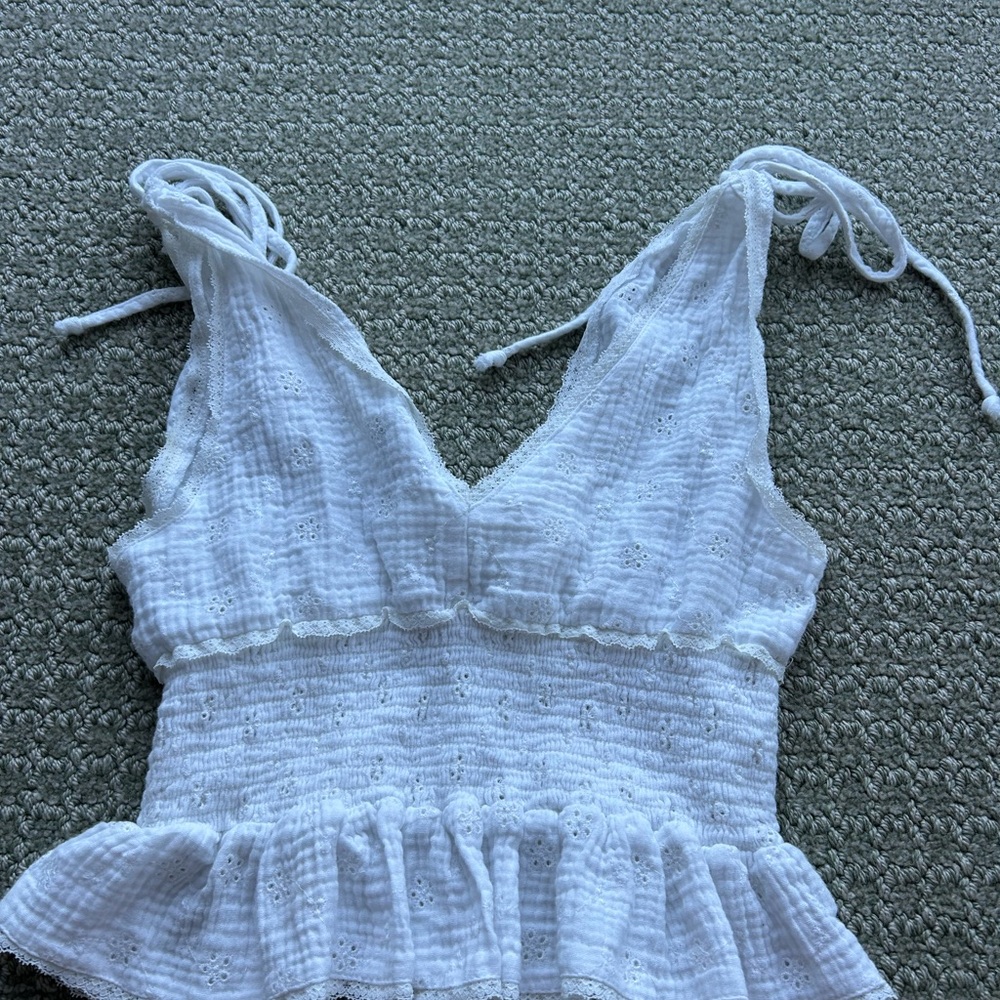 White Eyelet Ruffle Top - Picture 2 of 3